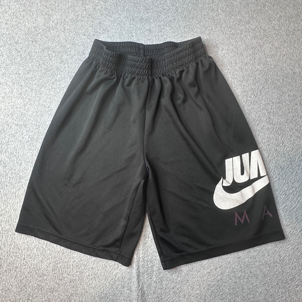 Jordan Shorts Kids M 10-12 Black Jumpman Mesh Athletic Basketball A615-023